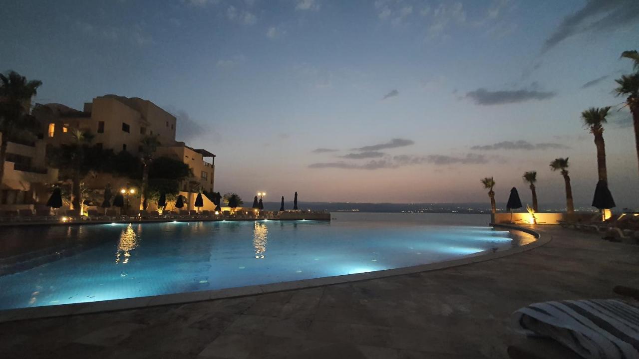 Comfy Stays Sea View Apartments At Deadsea Samarah Resort Sweimeh Kültér fotó